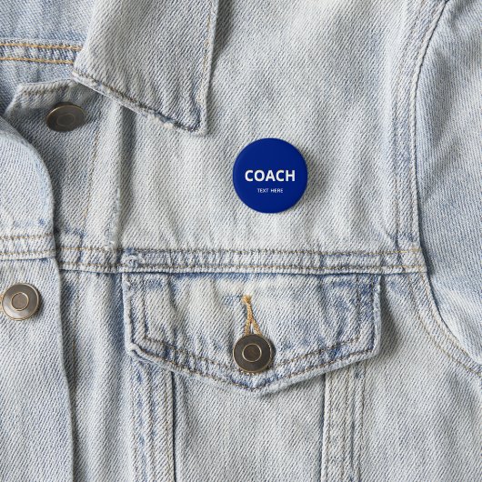 Coach-tekst op blauwe knop ronde button 3,2 cm (In situ)