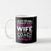 Coach's Wife  Funny Gift for Wife of Coach  Koffiemok (Links)