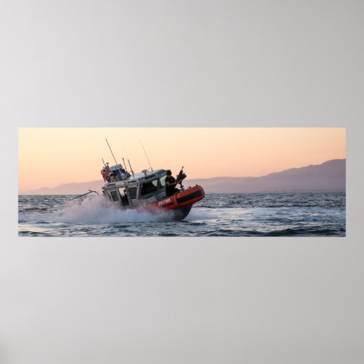 Coast Guard 25-voet responscabine klein Poster (Voorkant)