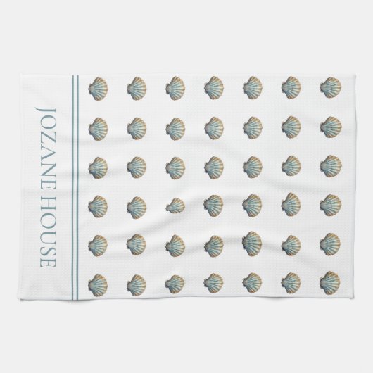 Coastal Blue Scallop Seashell Personalized Theedoek (Horizontaal)