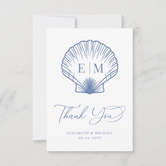 Coastal Blue Seashell Monogram Wedding Bedankkaart (Voorkant)