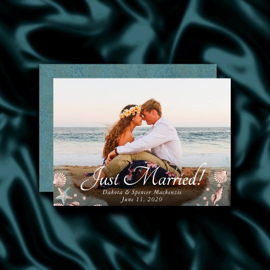 Coastal Chic | Blauwgroen en koraalrif Fotobruilof Aankondiging