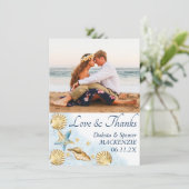 Coastal Chic | Moderne koraalrif fotobruiloft Bedankkaart (Staand voorkant)