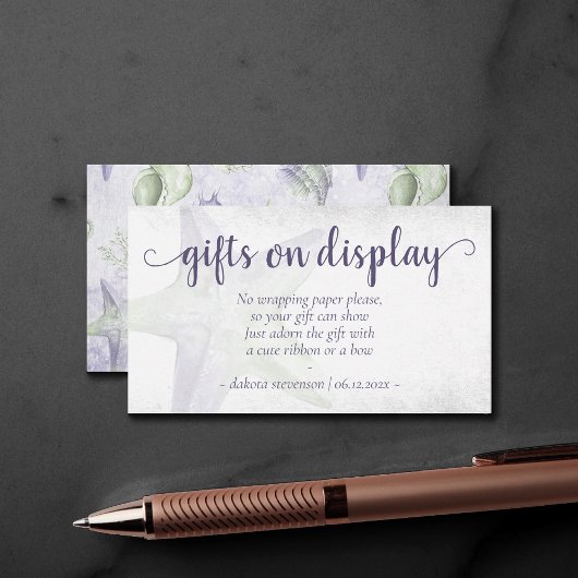 Coastal Chic | Paarse staartweergave van cadeautje Informatiekaartje