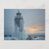 coastal lighthouse in winter storm briefkaart (Voorkant)