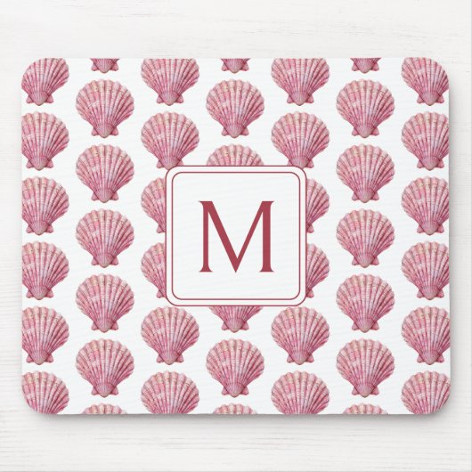 Coastal Pink Seashell op wit monogram Muismat (Voorkant)