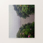 Coastal Roses Leading to the Shore Legpuzzel (Verticaal)