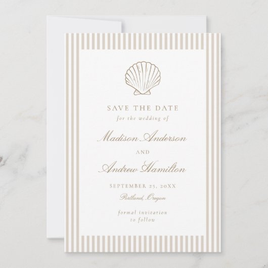 Coastal Sand Stripe Shell Wedding Save the Date (Voorkant)