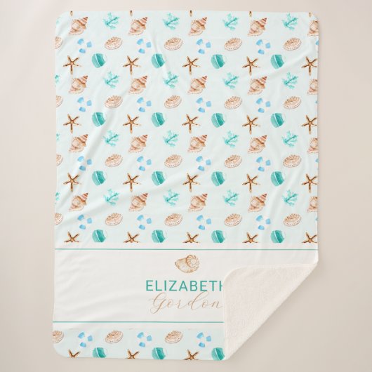 Coastal Seashell Beach House Decor Monogram Sherpa Deken (Voorkant)