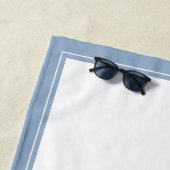 Coastal Waterverf Blue Polka Dot Dolphin Strandlaken (In situ)