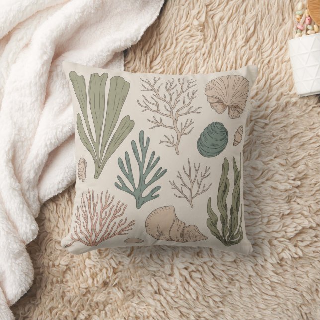 Coastal Wildlife & Seaweed Botanical Art | Vintage Kussen (Deken)