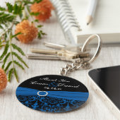 Cobalt Blue, Black Damask Wedding Favor Sleutelhan Sleutelhanger (Zijkant)