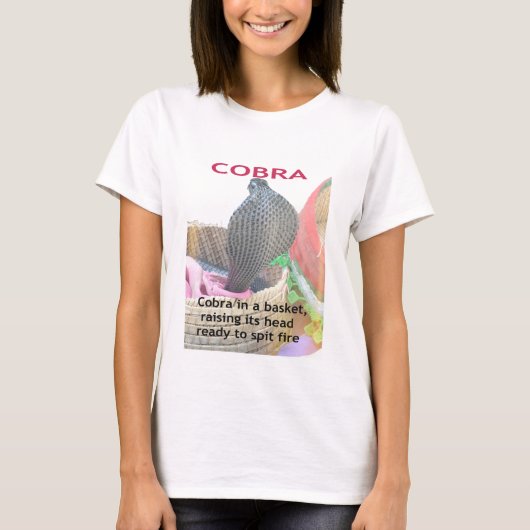 Cobra in Basket Art Print T-shirt (Voorkant)
