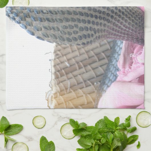 Cobra in Basket Art Print Theedoek (Gevouwen)