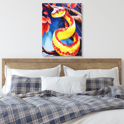 Cobra met levendige rode en gele schubben in boom canvas afdruk (Insitu (Slaapkamer))
