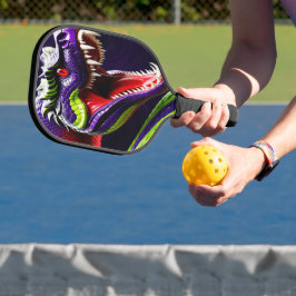 Cobra slang met levendige groene en paarse schubbe pickleball paddle