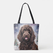 Cockapoo Chocolade Hond in een Winter Scene Tote Bag (Achterkant)
