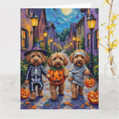 Cockapoo Dogs Trick-or-Treating Halloween kostuum Kaart (Gele Bloem)