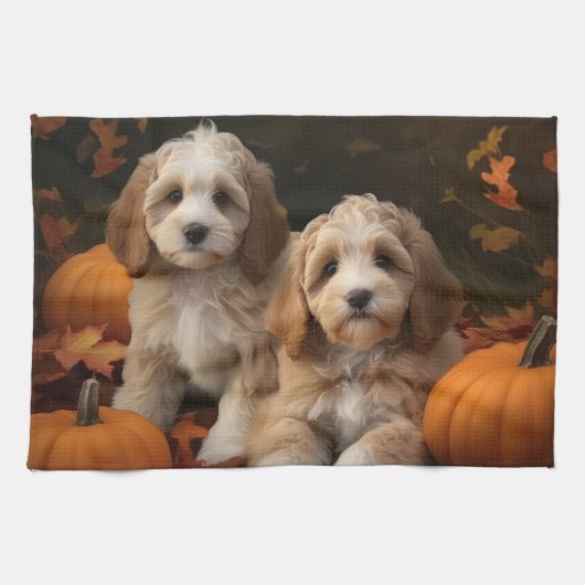 Cockapoo Pup Autumn Delight Pompoen  Theedoek (Horizontaal)