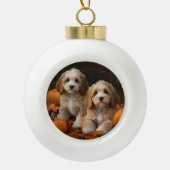 Cockapoo Puppy Herfst Delight Pompoen Keramische Bal Ornament (Voorkant)