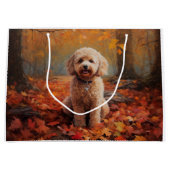 Cockapoo tussen vallende herfstbladeren inspireert groot cadeauzakje (Voorkant)