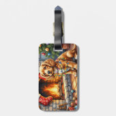Cocker Spaniel bij de open haard met kerstverlicht Bagagelabel (Achterkant verticaal)