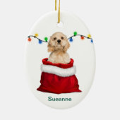 Cocker Spaniel Dog in Gift Bag met Kerstmis Keramisch Ornament (Achterkant)