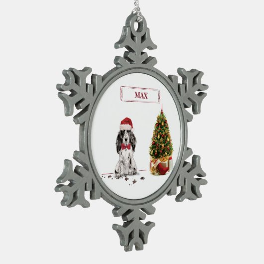 Cocker Spaniel Funny Kersthond met boom Tin Sneeuwvlok Ornament (Links)
