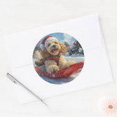 Cocker Spaniel Hond in Sledge Laat het Sneeuw Kers Ronde Sticker (Envelop)