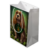 Cocker Spaniel hond in St. Patrick's Day jurk Medium Cadeauzakje (Achterkant Gekanteld)