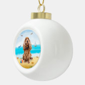 cocker spaniel hond op strand keramische bal ornament (Rechts)