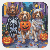 Cocker Spaniel Honden Trick-or-Treating met Hallow Vierkante Sticker (Voorkant)