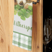 Cocker Spaniel Puppy Sleeping in Shamrocks Plaid Theedoek