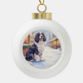 Cocker Spaniel Snowy Village Christmas Art Keramische Bal Ornament (Voorkant)