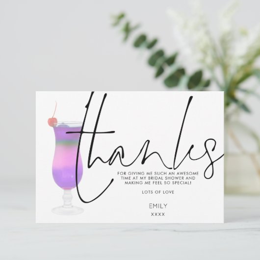 Cocktail Paarse Stijlvolle Script Vrijgezellenfees Bedankkaart (Staand voorkant)