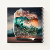 Cocktailglas met Crashing Waves gepersonaliseerd Notitieboek (Achterkant)