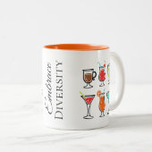 Cocktails Omarm Diversiteit Vrijgezellenfeest Tweekleurige Koffiemok (Voorkant rechts)