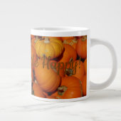 Cocoa maakt me blij op een Pompoen Grote Koffiekop (Rechts)