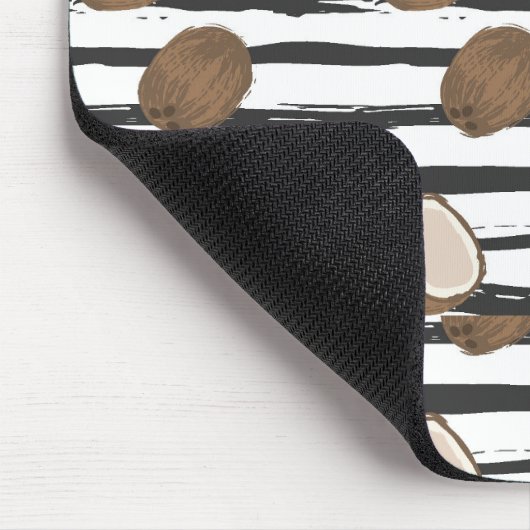 Coconuts on Grunge Stripes Pattern Muismat (Hoek)