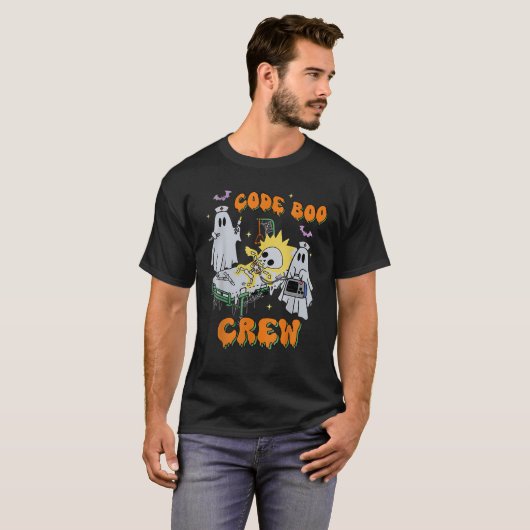 Code Boo Crew Funny Ghost Nurse Halloween Ghost ER T-shirt (Voorkant volledig)