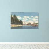 Coeur d'Alene, ID - Uitzicht van City Beach & Pier Canvas Afdruk (Insitu (Houten vloer))