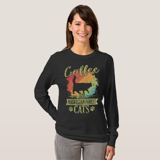 Coffee and Norwegian Forest Cat T-shirt (Voorkant volledig)