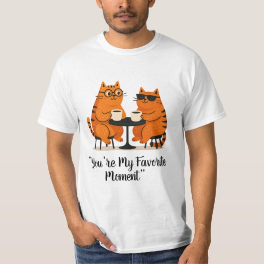 Coffee Date Cat Couple T-Shirt (Voorkant)