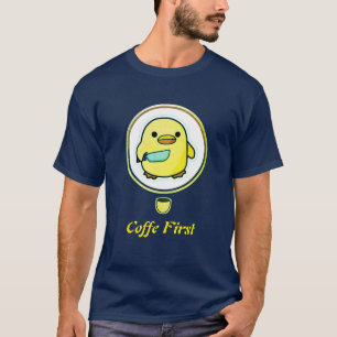 Coffee First Duck – Speelse Ochtendstemming Concep T-shirt