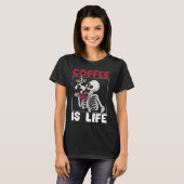 Coffee Is Love Scary Pirates Skull Women  Pirates  T-shirt (Voorkant volledig)