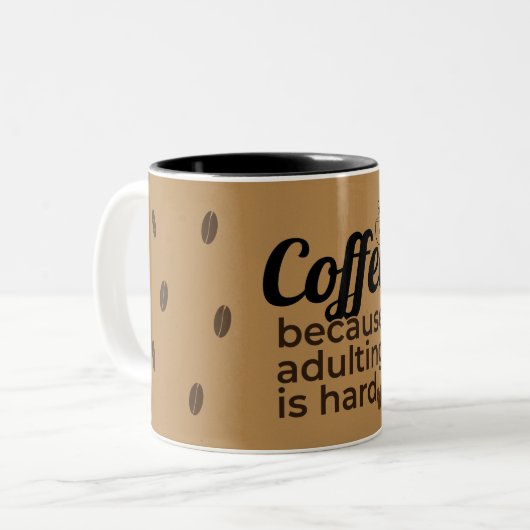 Coffee Lover's Quote Mug | Brown Rustic Design Tweekleurige Koffiemok (Voorkant links)