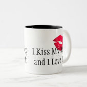 Coffee Mok-I Kus My Dog and I love it Tweekleurige Koffiemok (Voorkant rechts)