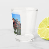 Coffee Pot Rock II in Sedona Arizona Shot Glas (Rechts)