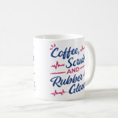 Coffee, Scrubs & Rubber Gloves Mug – Nurse Life Gi Koffiemok (Voorkant rechts)