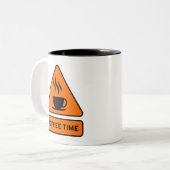 Coffee Time Hazard Sign Tweekleurige Koffiemok (Voorkant links)